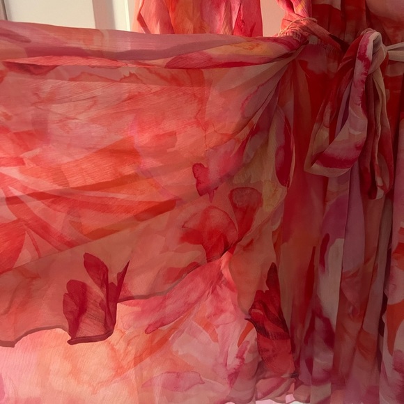 Ever New Cinzia Ruffle Dress - Picture 4 of 6